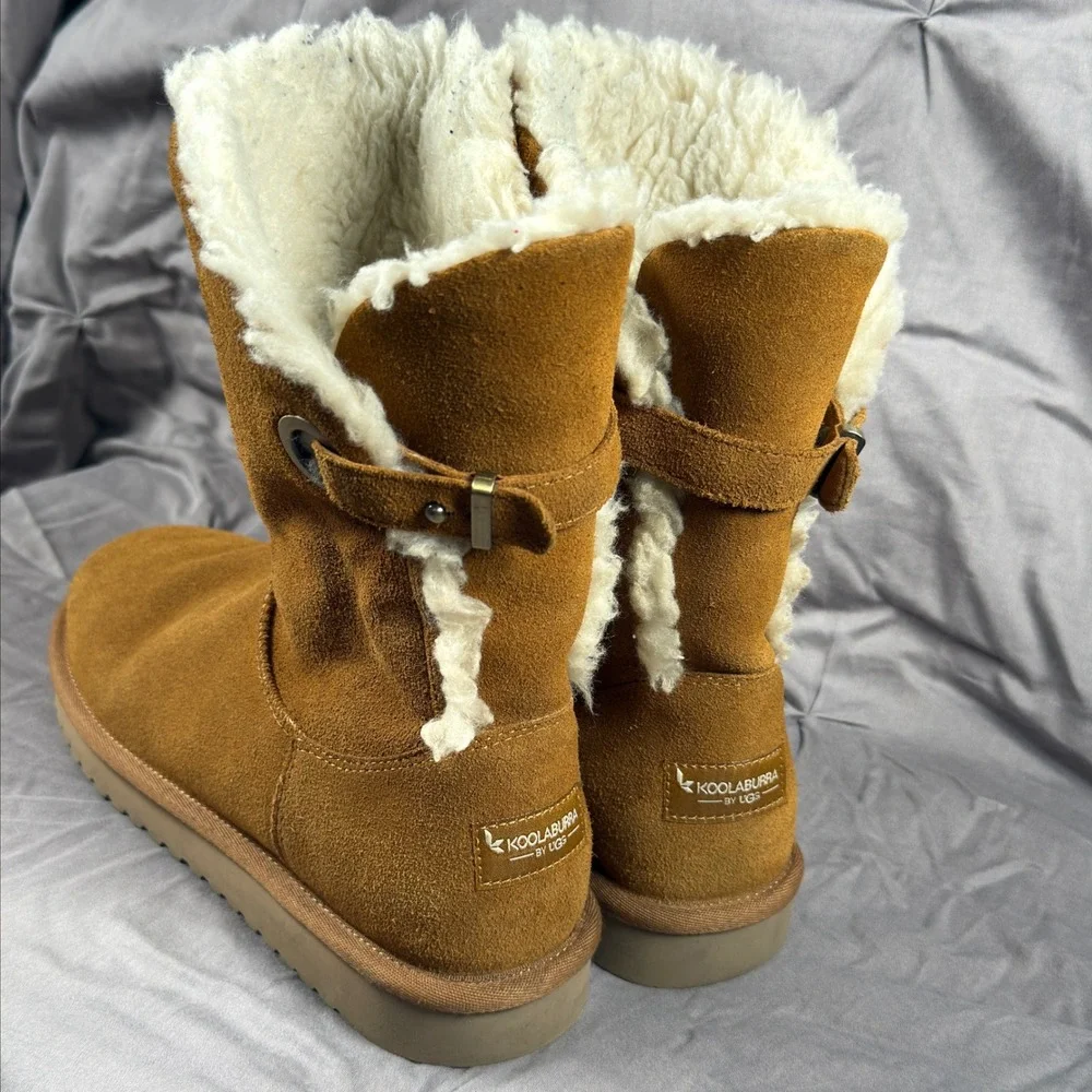 Koolaburra by UGG Victoria Short Chestnut Suede Fur Lined Boots 10 - 1105792